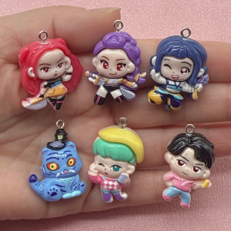10pcs resin cartoon pendant, D - Resin Art Engagement review and price